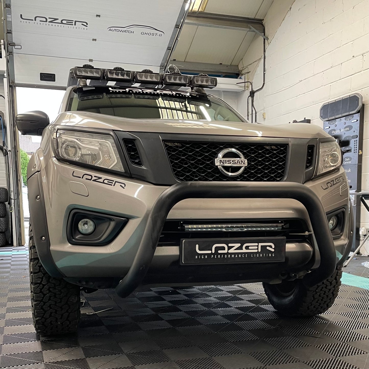 LAZER LAMPS GLIDE PLUG AND PLAY KIT FOR NISSAN NAVARA NP300