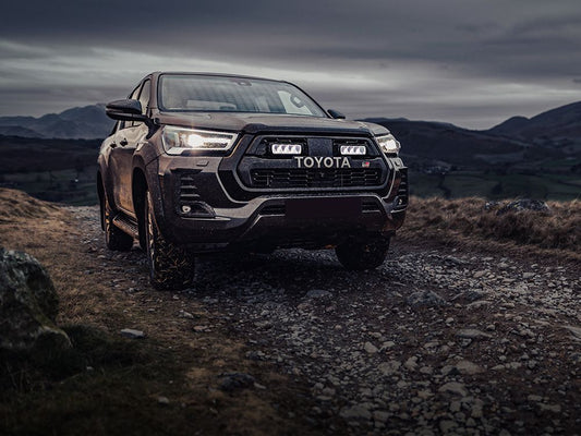 PLUG & PLAY LAZER LAMPS TOYOTA HILUX GR SPORT (2022+) GRILLE KIT