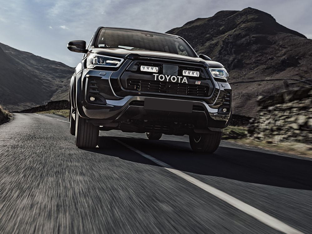 PLUG & PLAY LAZER LAMPS TOYOTA HILUX GR SPORT (2022+) GRILLE KIT
