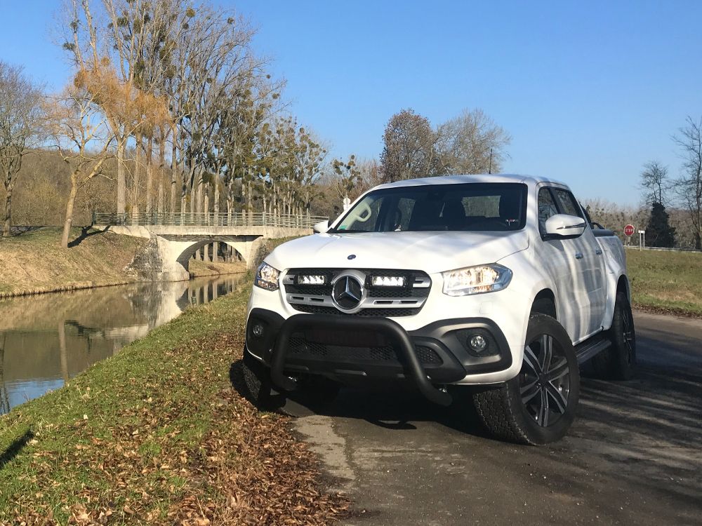 LAZER LAMPS MERCEDES X-CLASS (2017+) GRILLE KIT