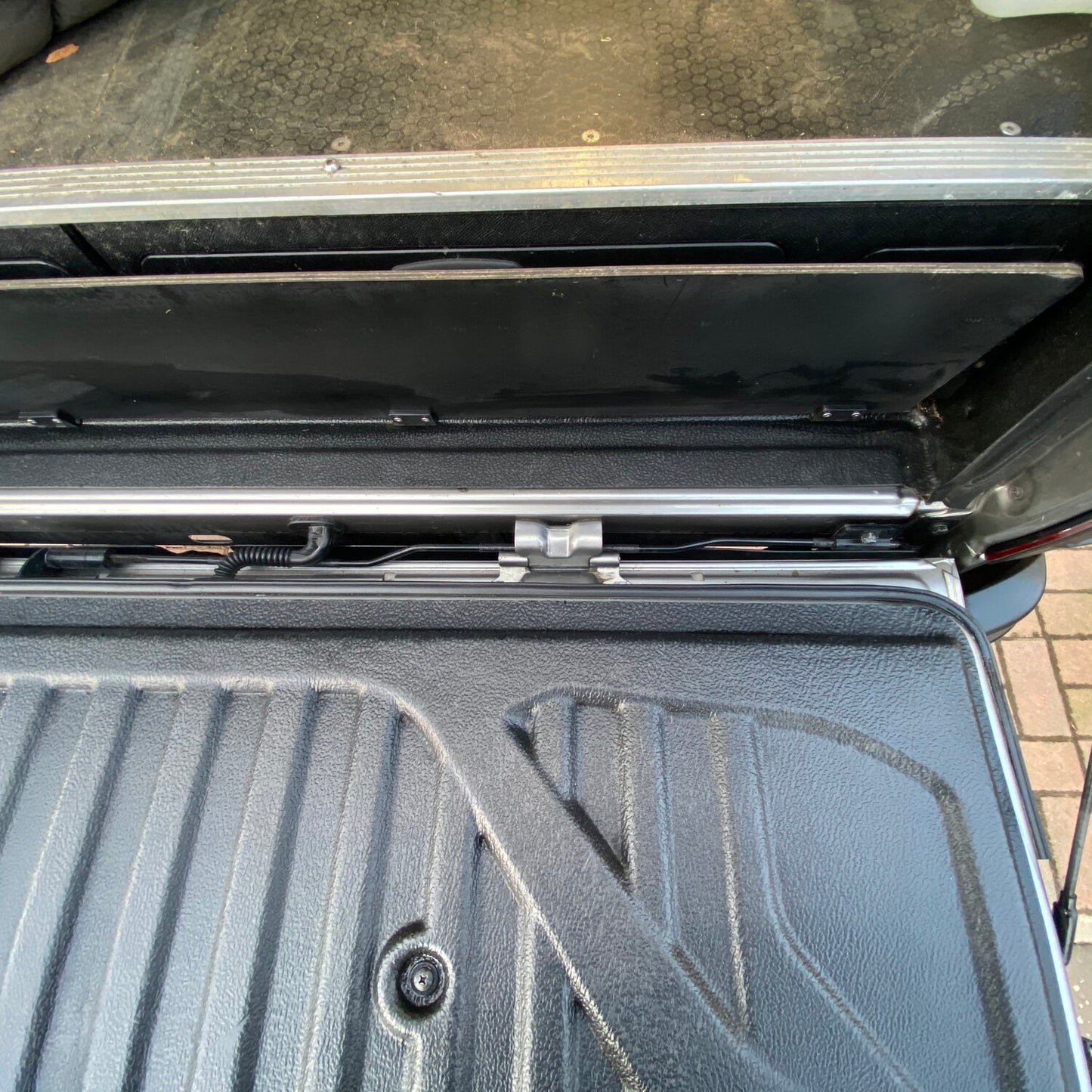 Tailgate Assist