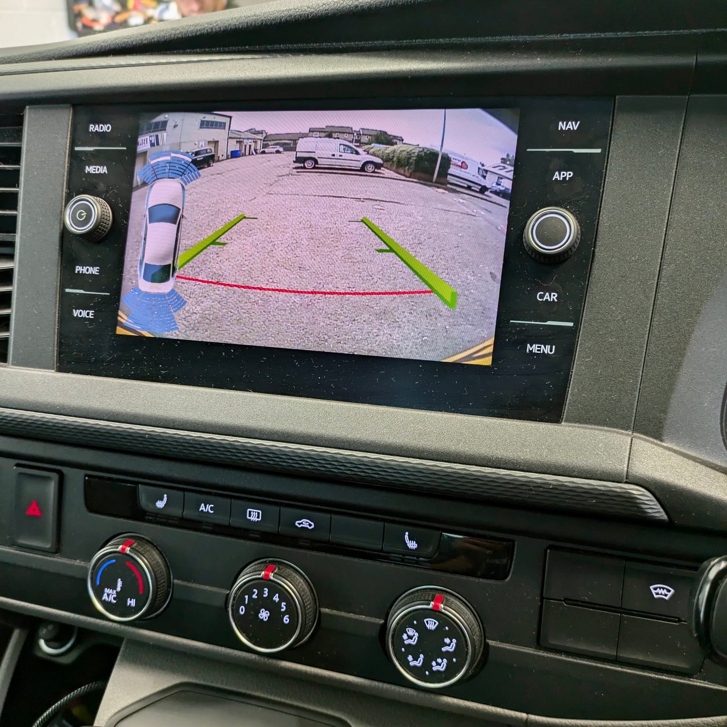 Volkswagen Transporter T6.1 Reversing Camera with 8” screen