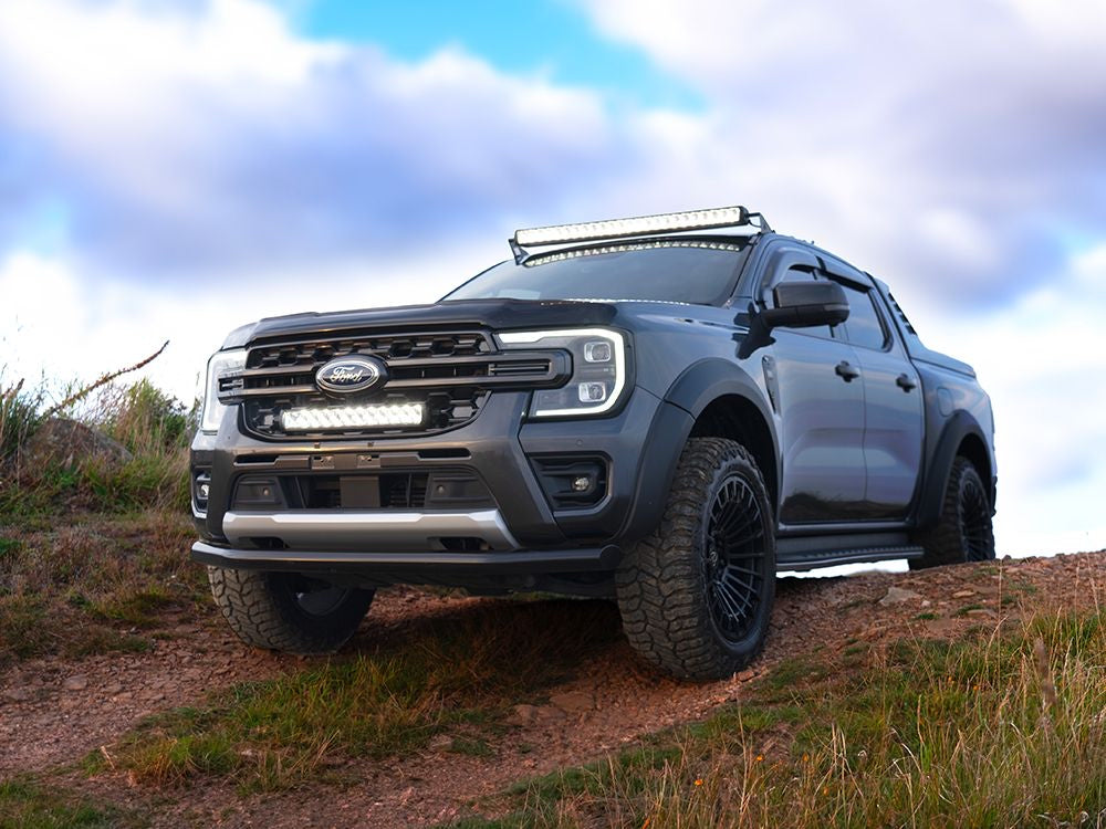 LAZER LAMPS FORD RANGER WILDTRAK (2023+) GRILLE KIT - TRIPLE-R 1250