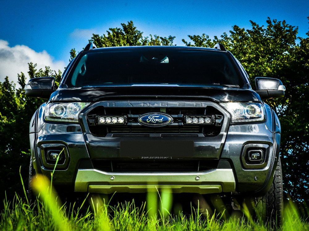 PLUG & PLAY LAZER LAMPS FORD RANGER (2019+) GRILLE KIT