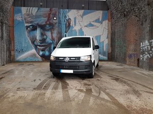 LAZER LAMPS VW TRANSPORTER T6 GRILLE KIT