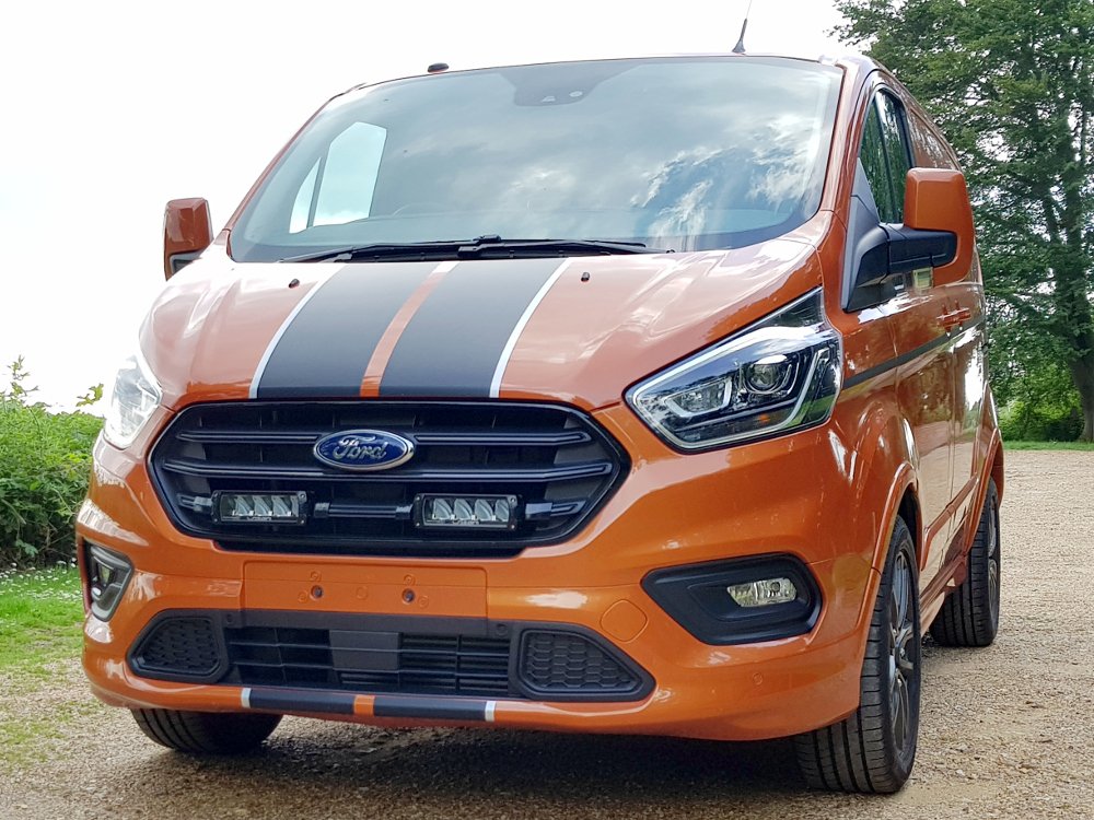 LAZER LAMPS FORD TRANSIT CUSTOM (2018+) GRILLE KIT